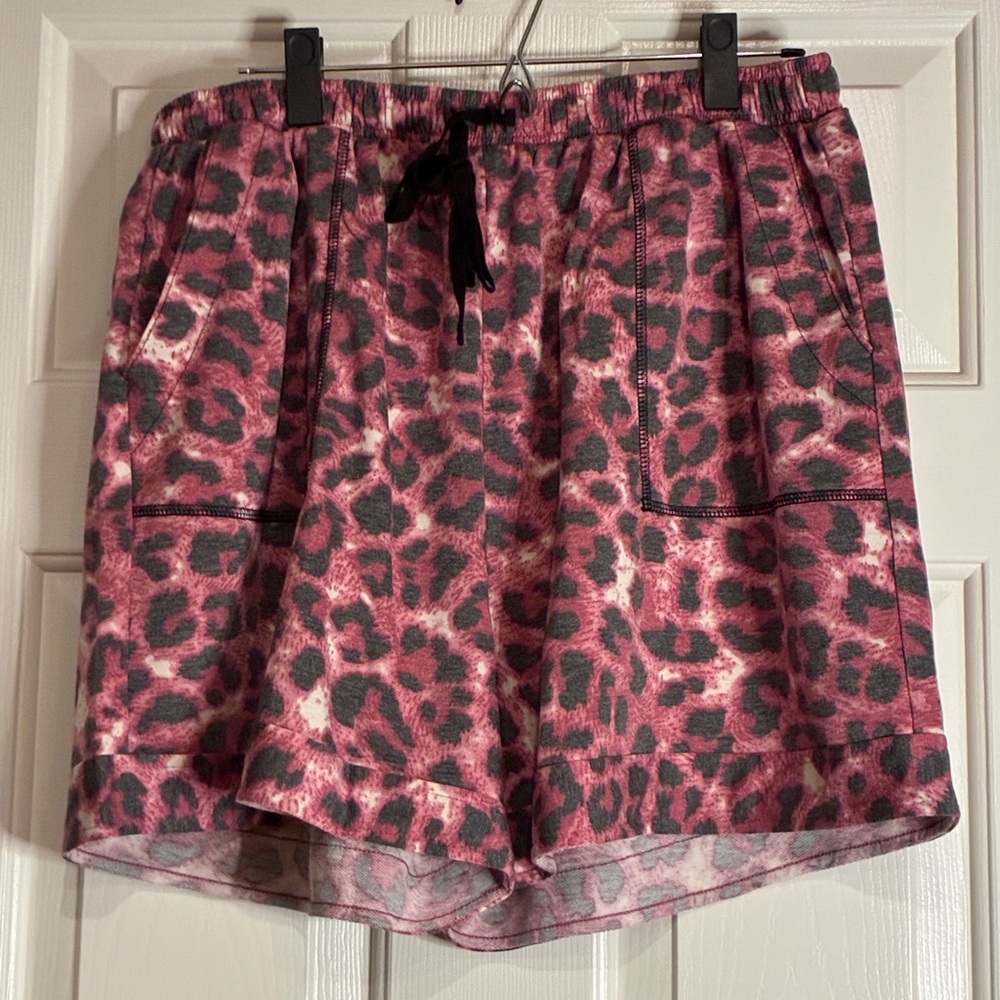 Craft Pink and Gray Leopard Print Athletic Shorts